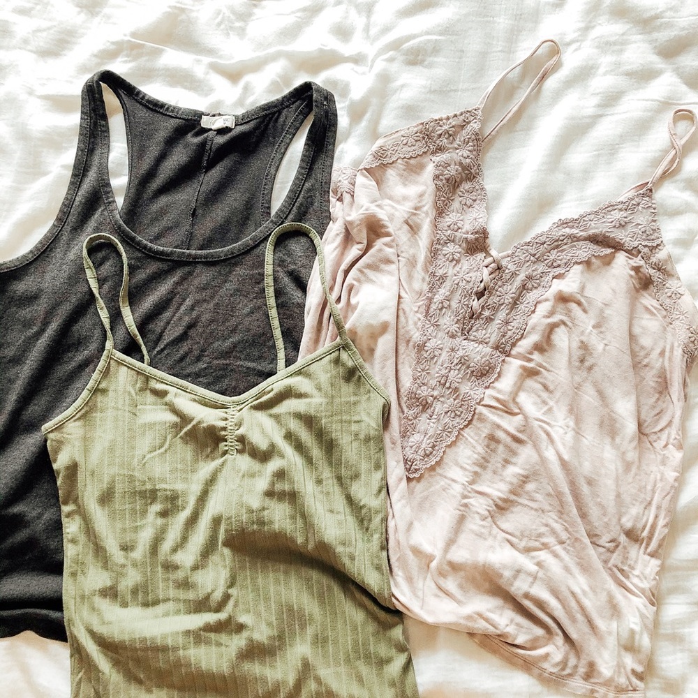 Tank top bundle size M